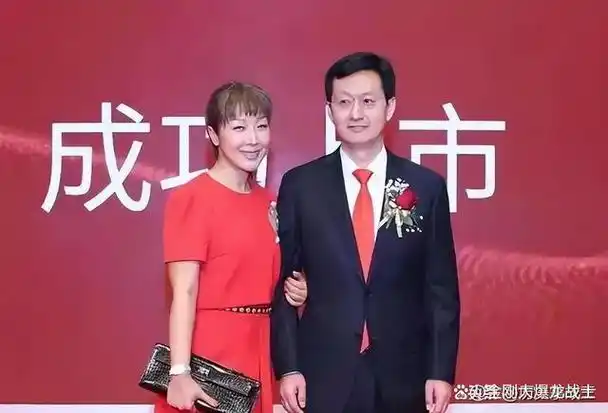 孙悦:我不克夫,也没包养过黄晓明,豪门老公无惧绯闻宠我数年!