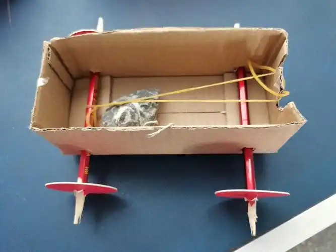 小制作小发明系列活动