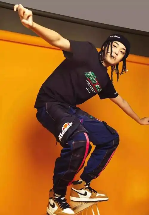 tt黄旭老舅新秀助阵!_说唱