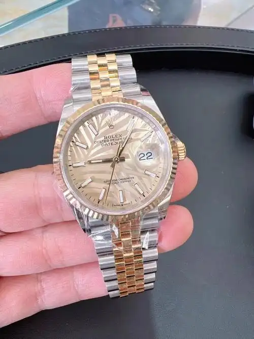 劳力士日志126233  新款棕榈叶香槟色字面 黄金韭菜 自动机械手表  表