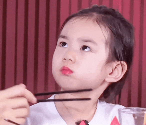 戚薇&李承铉,你们怎么把女儿养成这样了?_lucky