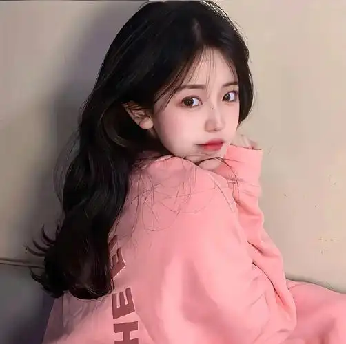 招桃花粉色系甜美女生头像