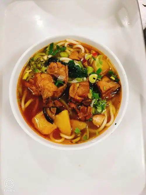 大盘鸡面10元/碗(制作人戴林伟)