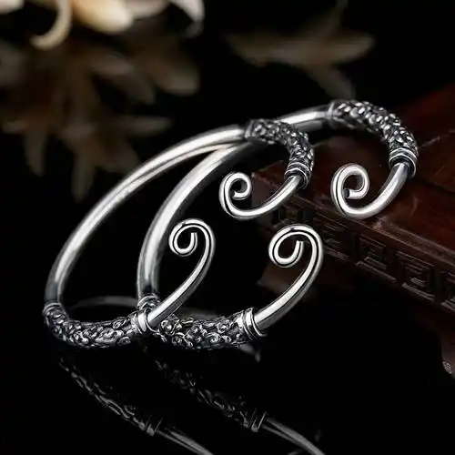 关于银饰的十万个为什么_含量_苗银_泰银