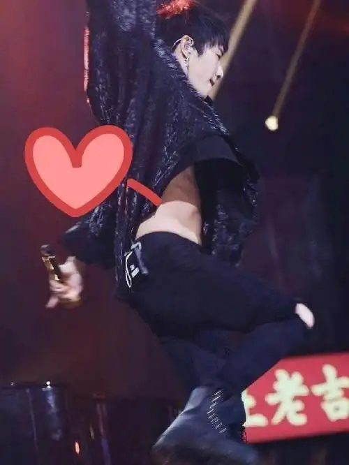 从火星掉下来一个华三岁yu腹肌!好东西要分享嘛