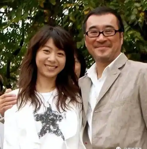 1986年,李宗盛应邀去香港参加活动,在苏芮的引荐下,他认识了当时在