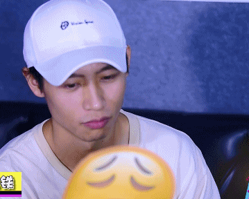 乐见大牌:魏晨巨肌魅力爆棚,眼神杀太呆萌