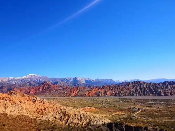 程谦恭教授团队2021年新疆天山山脉冻土冻融灾害科考纪实