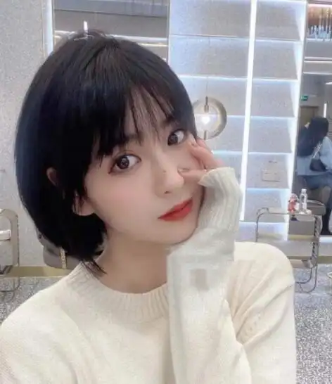 2022最洋气的减龄短发,清爽减龄的的短发_发型造型_宝妈时尚生活网