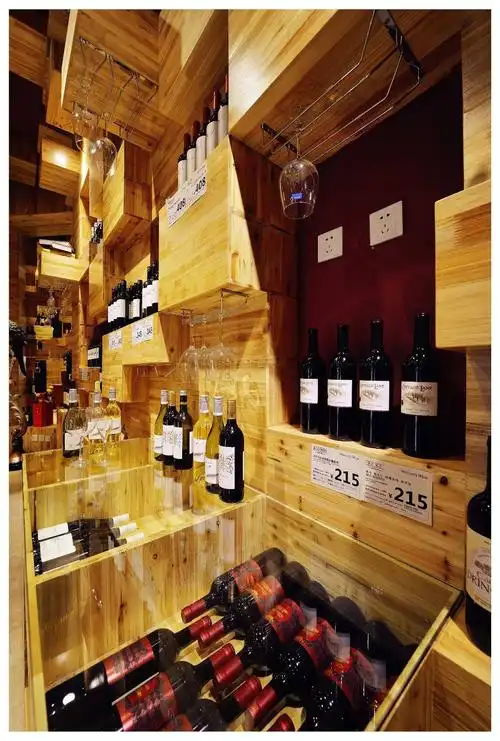 原木红酒店体验馆装修效果图 不一样的视觉效果