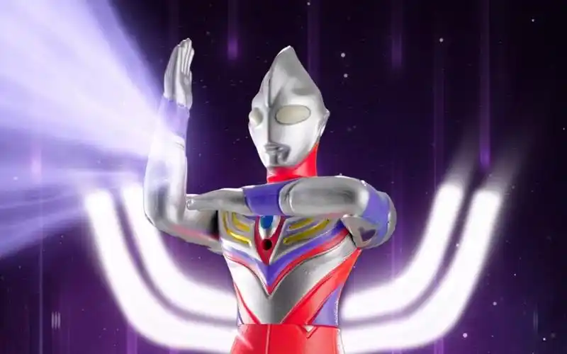 【迪迦奥特曼】转身发射大招,还能切换不同音效!