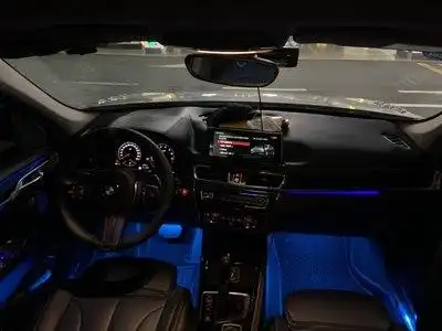 加8色氛围灯过为座椅等协调只使用蓝色