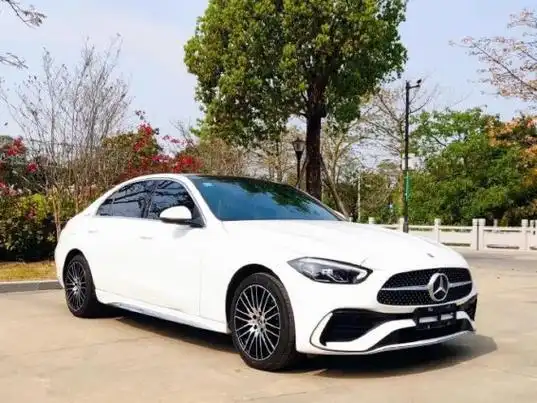 奔驰c260轿跑两门值得买吗2022款奔驰c260l真实用车体验