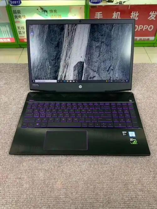 惠普光影精灵4黑色