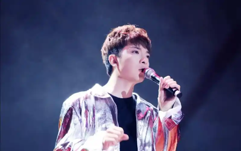 萧忆情alex2017全国巡回演唱会精彩回顾(含长沙,南京两站)