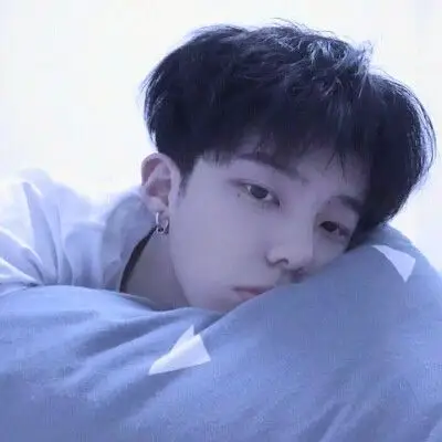 浅蓝色系列 男生头像 拿好不送