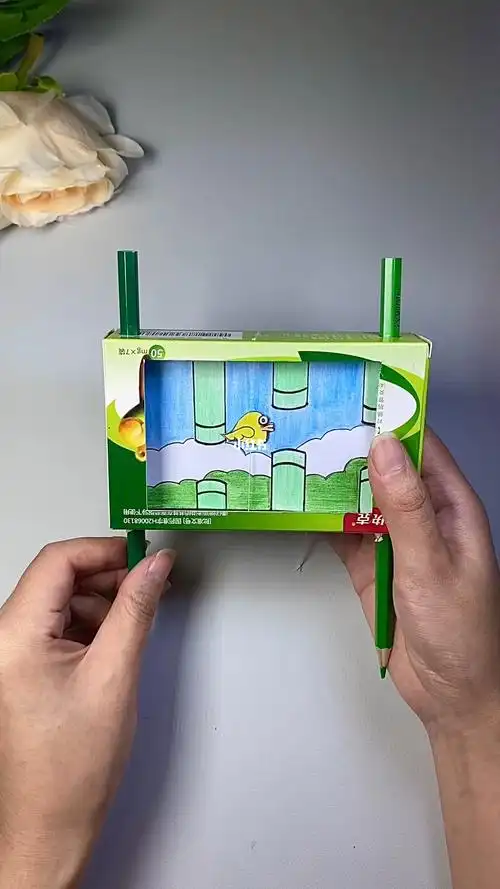 废纸盒改造掌上游戏机