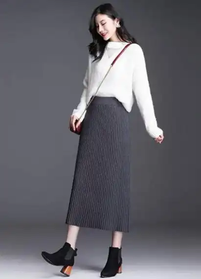 灰色针织裙搭配什么颜色的上衣