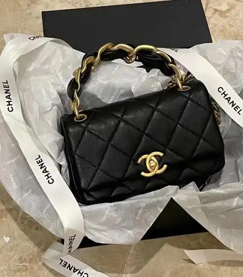 香奈儿黑金包包