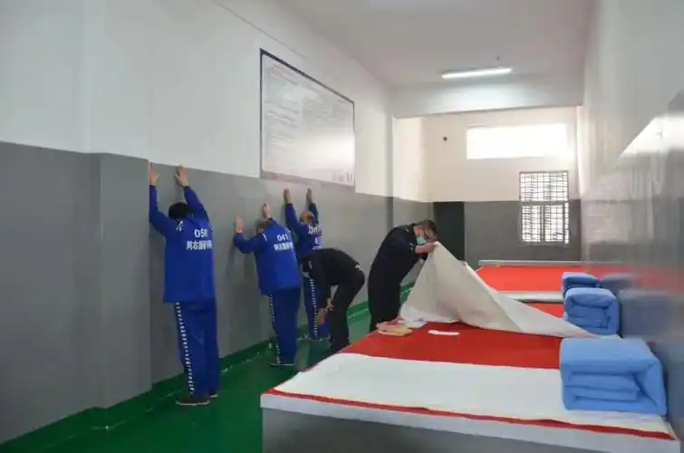 [监管在线]阿拉善右旗看守所开展监所安全大检查