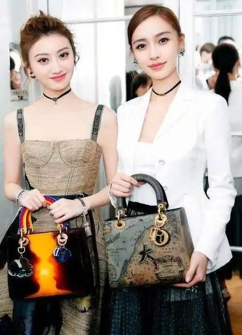 最惨烈的明星p图照,杨幂没膝盖,baby的手腕细长到令人发指