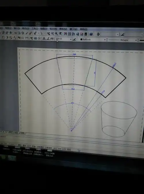 上口直径40cm下口直径26cm高30cm变径头的放样