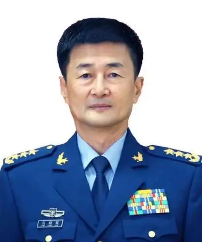 军改之际,时任41集团军军长的李桥铭担任了北部战区司令员,于2017年