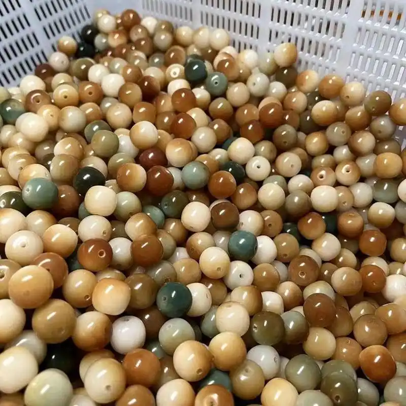 菩提子的颜色种类有多种1.