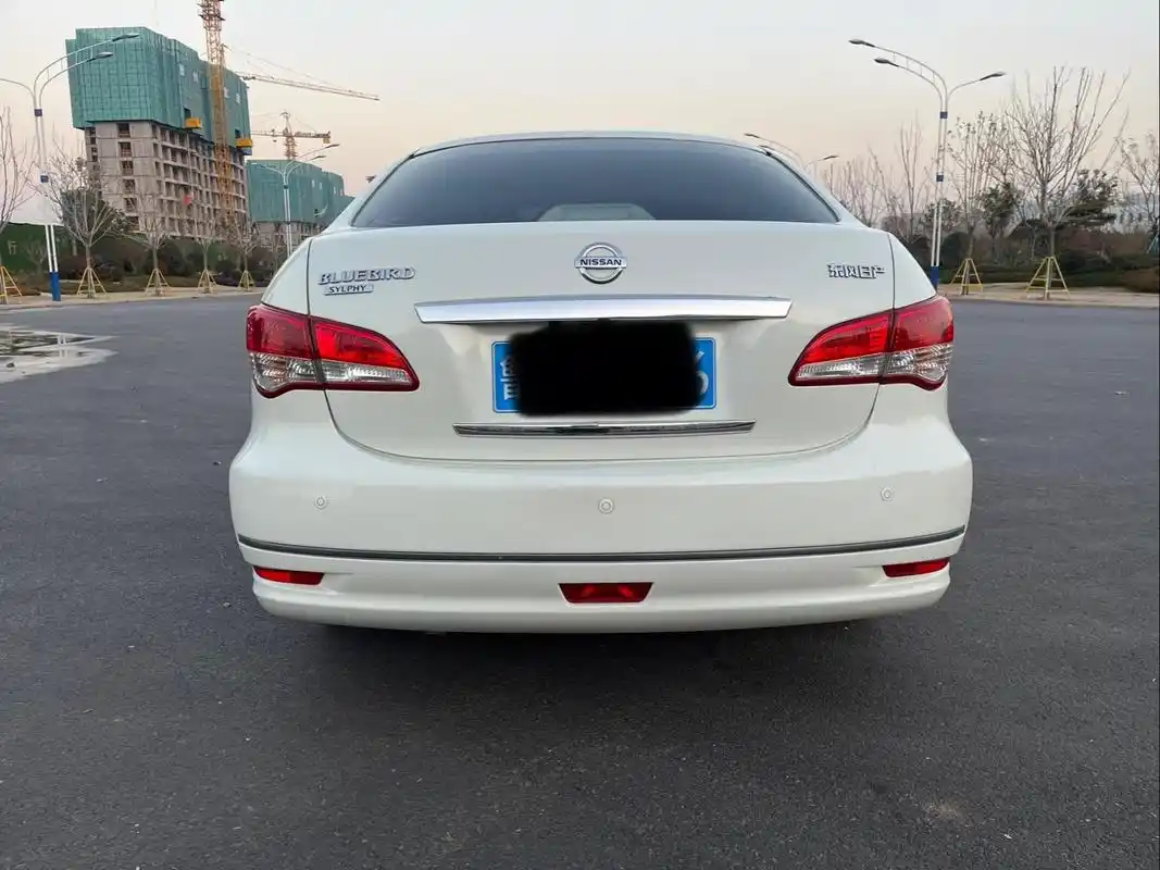 新到2011年4月尼桑轩逸,1.