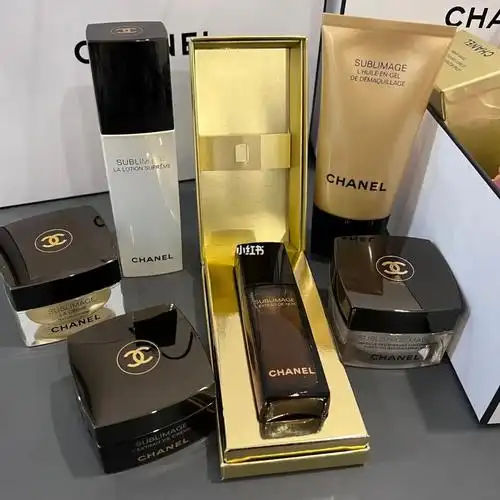 香奈儿奢华精萃系列