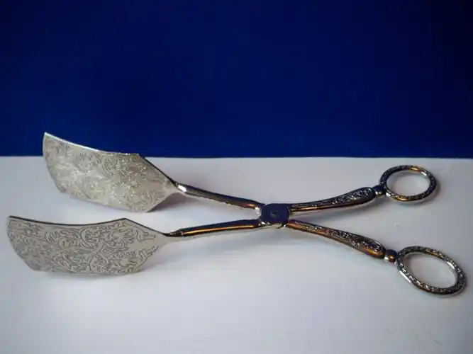 vintage silver plated serving tongs 8 3/4"