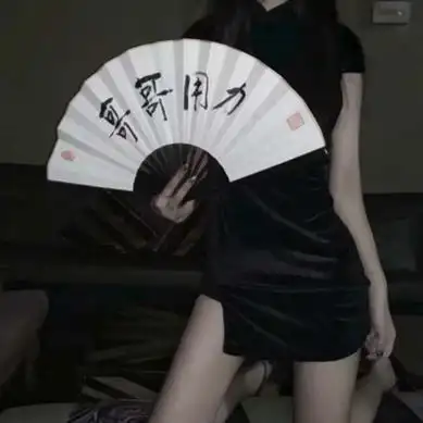 玩网部位女头骚气御姐,女生头像图片