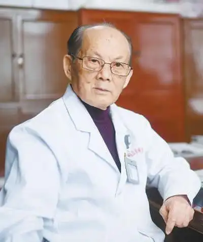 【【时政】攀登科学山峰的步伐不停歇(奋斗百年路启航