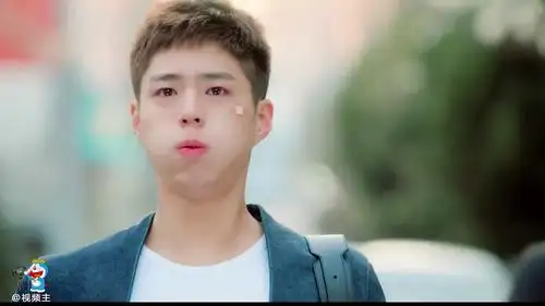 《青春记录》朴宝剑像极了在外工作的自己