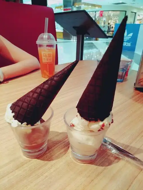 武汉必胜客(新群光店)好吃吗,必胜客(新群光店)味道怎么样,环境/服务