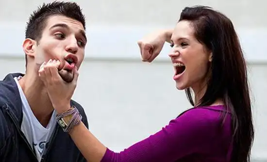 夫妻吵架怎样把握尺度?_结婚攻略_武汉得意结婚网