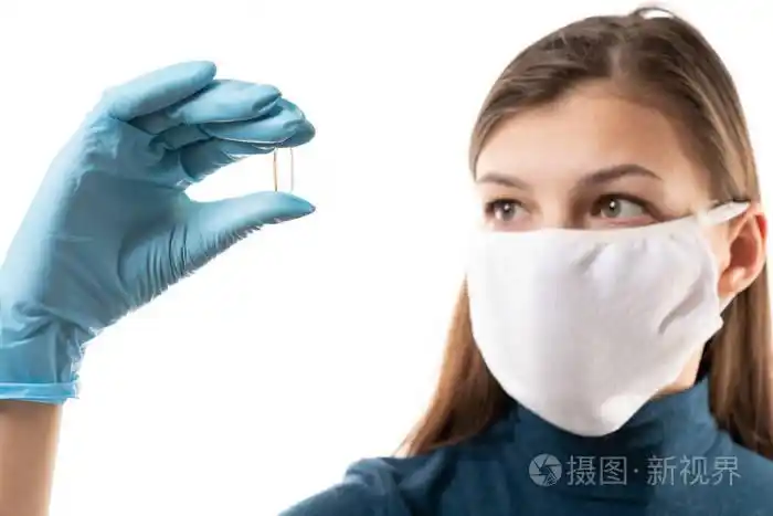 护士手注射用安瓿用于接种疫苗的医用玻璃瓶科学设备液体药物或疫苗