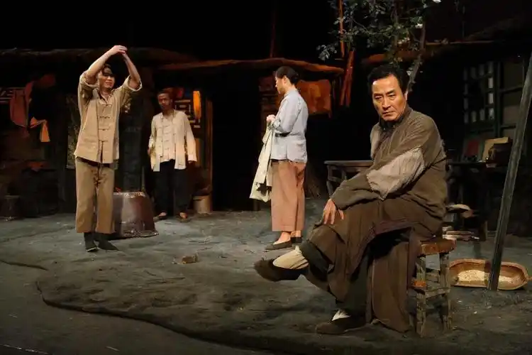 74 《龙须沟》剧照