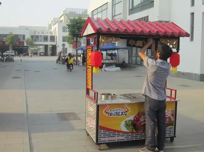 地摊专用小吃车 地摊专用展示车 地摊花车 地摊专用仿古小吃车