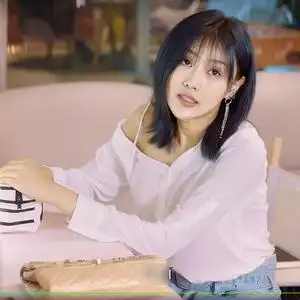 青春创世纪祁圆圆施南同款白色衬衫蓝色短裤时尚百搭简约私人订制