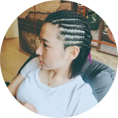 山东脏辫超话#山东哪里可以编脏辫#编脏辫超话女生短发脏辫都有哪些