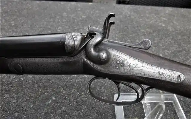 贵族的玩具——英国经典的12号平式双管猎枪,低调奢华有内涵