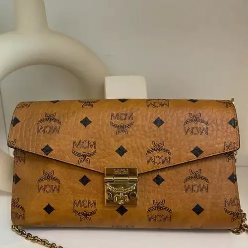 mcm链条包中号轻奢包包