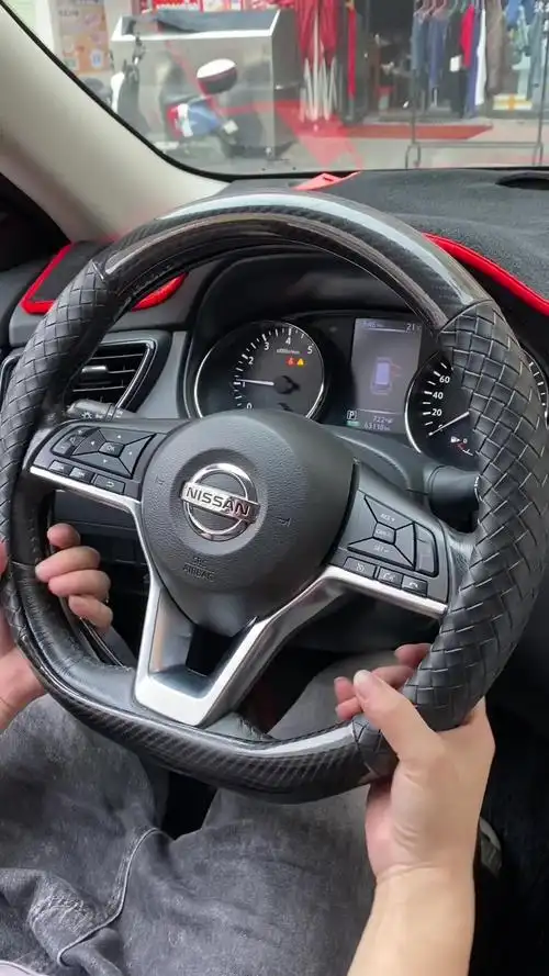 跨境碳纤维方向盘套3d压印logo车标电动汽车把套跨境方向盘改装