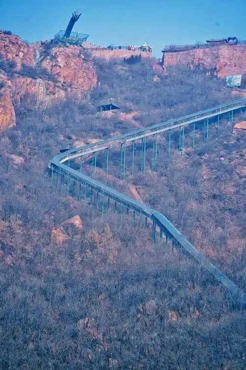 魔毯,侏罗纪,丛林飞跃……,冬日伏羲山心动之旅_湖景区_项目_玻璃