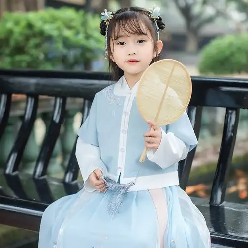 初立拾花汉服女童中国风宝宝童装刺绣坦领襦裙套装可爱春装新品