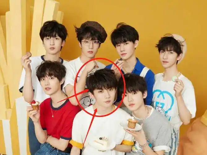 马嘉祺离开镜头长啥样?