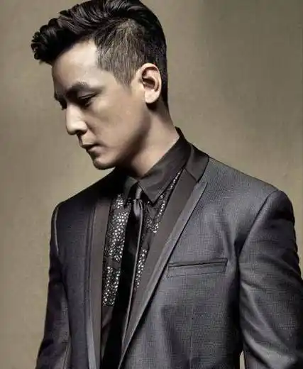 一场病改变了45岁的吴彦祖,也给我们所有人敲响了警钟_明星_女儿_什么