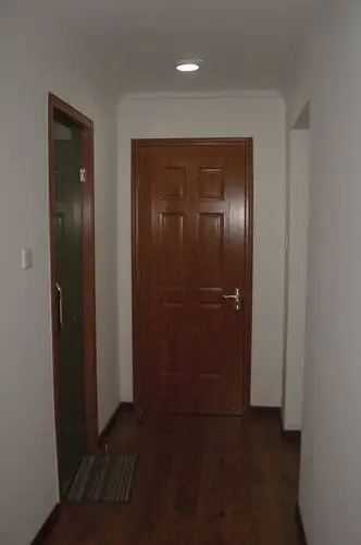 入户门外走廊能利用吗