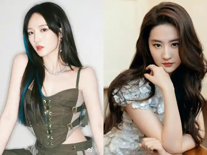 刘亦菲孟佳咖啡店聚会